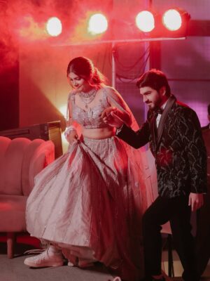 Bhakti Rawal Instagram - Sangeet Night Sparkles ✨
Reliving the crazy day💫
.
.
Sangeet,SangeetNight,wedding,weddingpost,couple