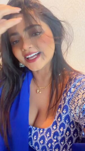 Bharti Jha Instagram - 😂 
#instagood #viral #reelitfeelit #bhartijha9090