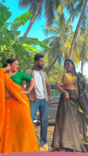 Bharti Jha Instagram - Iska kuchh nhi hila isliye ye maar khaya 😂😂😂
#instagood #viral #reels #bhartijha9090 #explorepage✨