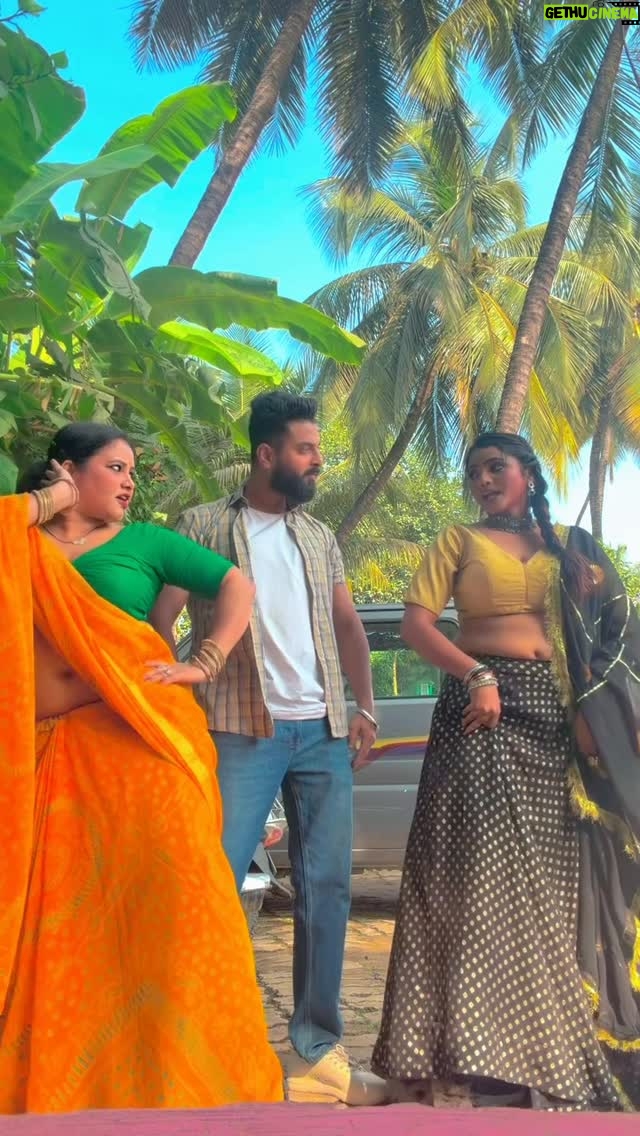 Bharti Jha - 8.7K Likes - Iska kuchh nhi hila isliye ye maar khaya 😂😂😂
#instagood #viral #reels #bhartijha9090 #explorepage✨