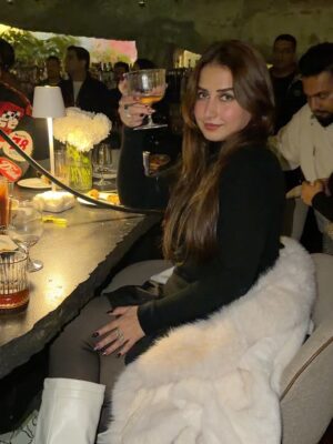 Bhumi Satija Instagram - Coat @bhumi_closet
Bag @fendi
Warm legging @bhumi_closet
Shoes bought from paris