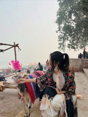 Bhumi Sharma Instagram - 😌🤍
#bhumisharma #ayodhya