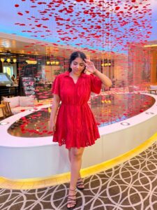 Actress Bhumika Thakkar HD Photos and Wallpapers January 2026