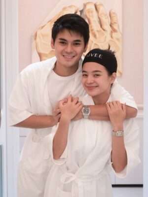 Bianca De Vera Instagram - Glowing together at Aivee. 🥰🤍

💌 Book your Aivee Day today!
 
Contact Us:
📞 Local Hotline:  63 917 728 3838
🌐 International Hotline:  63 961 451 4572
💬 WhatsApp / Viber:  63 969 223 0499
 
Branches:
📍Parqal Mall, Aseana City -  63 917 623 0891
📍A-Institute, BGC –  63 917 521 0222
📍Fort, BGC –  63 920 966 5529
📍Megamall –  63 917 871 9500
📍Vertis North –  63 917 164 4170
📍Alabang –  63 917 537 4200
 
#AiveeClinic #AiveeMoments #Aivee