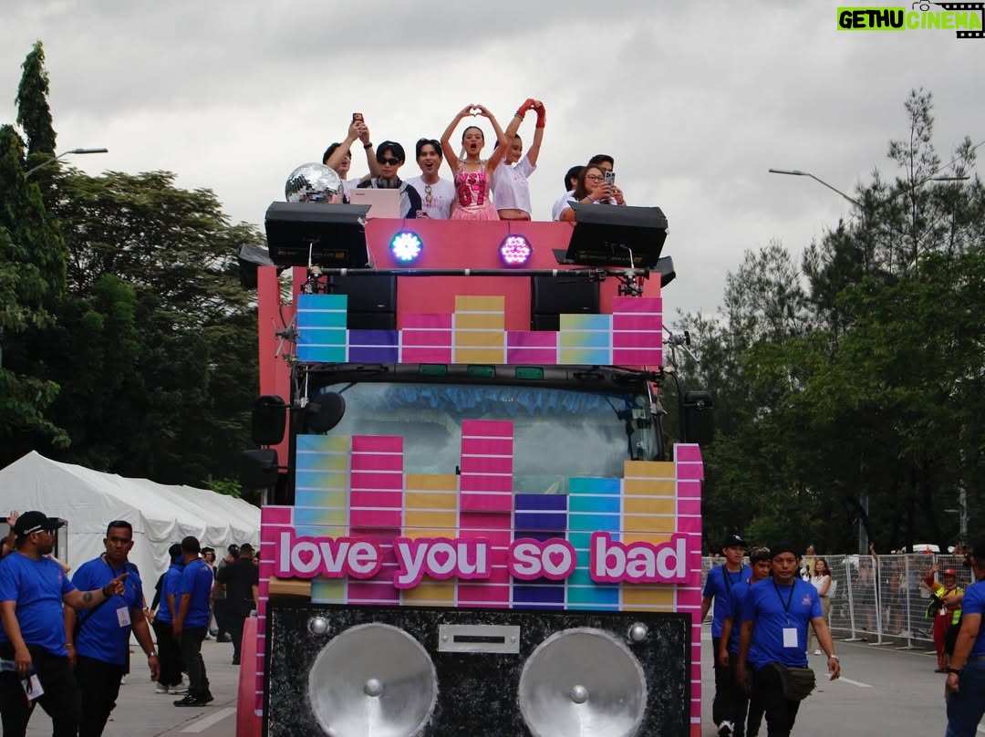 Bianca De Vera - 74.3K Likes - MMFF Parade of Stars ✨ my first float ever!!!!!! 😭🩷
Riding this wave with so much gratitude in my heart.
Love You So Bad. ♡