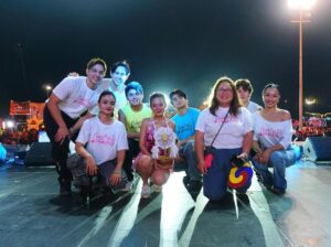 Bianca De Vera Instagram - MMFF Parade of Stars ✨ my first float ever!!!!!! 😭🩷
Riding this wave with so much gratitude in my heart.
Love You So Bad. ♡