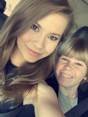 Bindi Irwin Instagram - A glimpse into my 2016 camera roll…