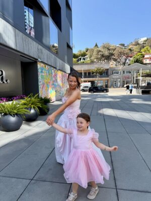 Bindi Irwin Instagram - Dancing all the way to @dancingwiththestars. 💕
Our family is ready to cheer for #TeamIrWINit tonight! Robert and Witney are smashing it. Go vote for Robert and Witney on Dancing With The Stars by texting ROBERT to 21523 or abc.com. Voting BEGINS: 8pmET / 7p CT / 5p PT - Don’t forget voting starts early at 5pm for everyone on the west coast! ✨