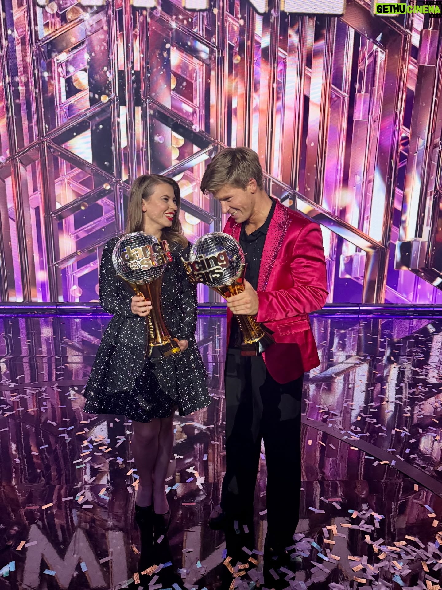 Bindi Irwin - 1.1 Million Likes - TWO MIRRORBALLS NOW CALL AUSTRALIA ZOO HOME!!!! 

Congratulations and all the love in the world to @robertirwinphotography and @witneycarson. What. A. Night.