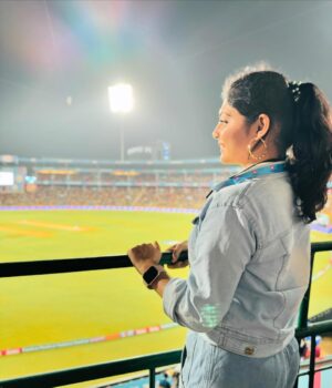 Bindu Gowda Instagram - It always feels special to watch RCB playing in Chinnaswamy✨
RCB Forever ❤️❤️❤️
#bindugowda #rcb #bangalore #royalchallengersbangalore #wpl2024 #picture
