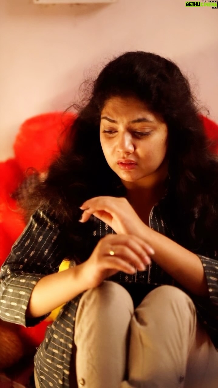 Bindu Gowda - 76K Likes - ಇದು ಎಚ್ಚರವಿಲ್ಲದ ಕನಸೇ..? 🙂💔 

#bindugowda #reelitfeelit #reelkarofeelkaro #conceptvideo #kannada #sad #instagram