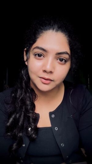 Bindu Gowda Instagram - 🙂😇