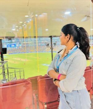 Bindu Gowda Instagram - It always feels special to watch RCB playing in Chinnaswamy✨
RCB Forever ❤️❤️❤️
#bindugowda #rcb #bangalore #royalchallengersbangalore #wpl2024 #picture