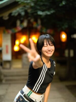 Biru Otsuka Instagram - 【お知らせ】
🔶本日の22:00ぐらいからYoutubeでカウントダウン配信します🎉
良かったら一緒に年越してやってください🫶

🔶本日まで！！
ファンティアの方でセールやってます！！
この機会に是非ゲットしてねん💋
https://fantia.jp/fanclubs/132719/products

--------------------------------------------

今年は色んな昨日を出すことが出来ました♡
写真集もDVDも出すことも出来たし
即売会でも色んな作品作れました！！

DVDも写真集も見てくれたら嬉しいです🫶

来年も色んな作品作っていきたいですね☺️
2026年も応援してやってください🙏

今年出したやつでお気に入りのんあったら教えてくださいな！

#グラビア #フォロー #follow #写真集 #思い出 #競泳水着 #フェチ #cosplay #コスプレ #漂亮 #攝影 #ハイレグ #swimwear #japanesegirl #highleg #漂亮 #ハイレグ #可愛 #赞 #性感 #模特 #粉我 #ญี่ปุ่น #หน #เซ็กซี่ #ส่ง #ชอบ #mer