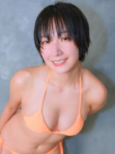 Actress Biru Otsuka HD Photos and Wallpapers December 2025