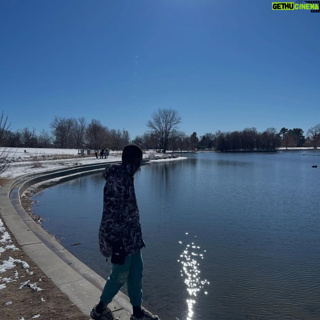 Bonnie Mbuli - 1.6K Likes - That sweet balance when it’s cold enough for snow but the sun wants a piece of the action and its MLK day, one last frolic outside before the new semester commences tomorrow and timing becomes everything.It’s been a soul awakening winter break. ❤️
