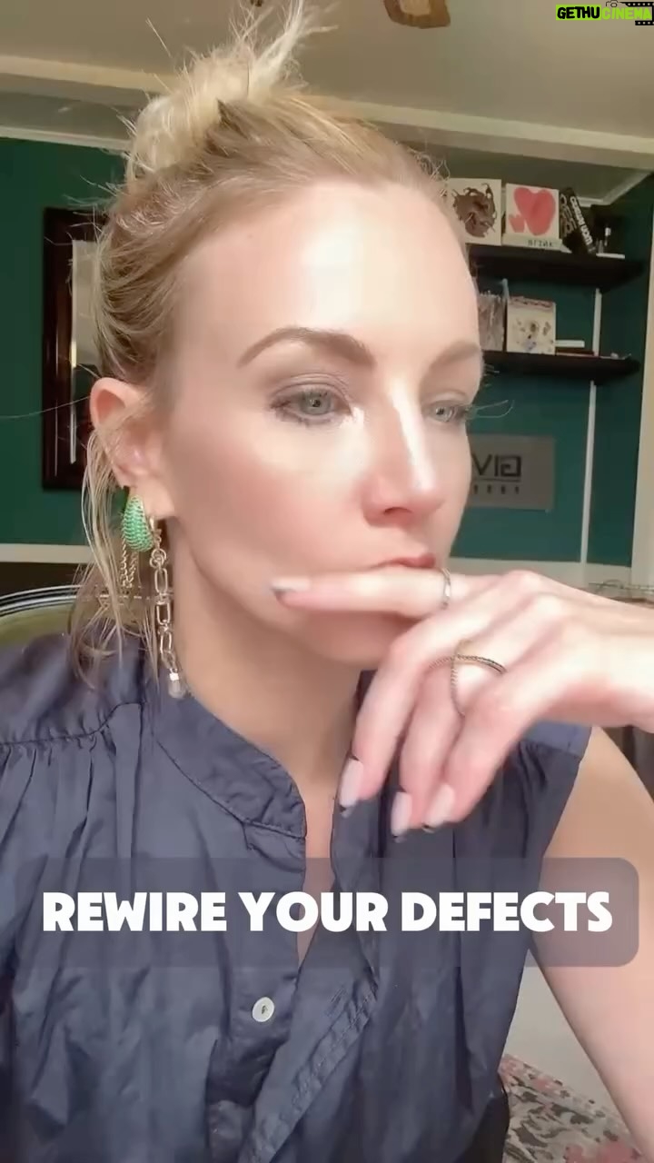 Brianne Davis - 11 Likes - Feeling stuck in old patterns?

Write down your top defects, list their opposites, and pull one daily to practice.

It’s a small step that rewires big habits.

#shadowwork #growth #briannedavis