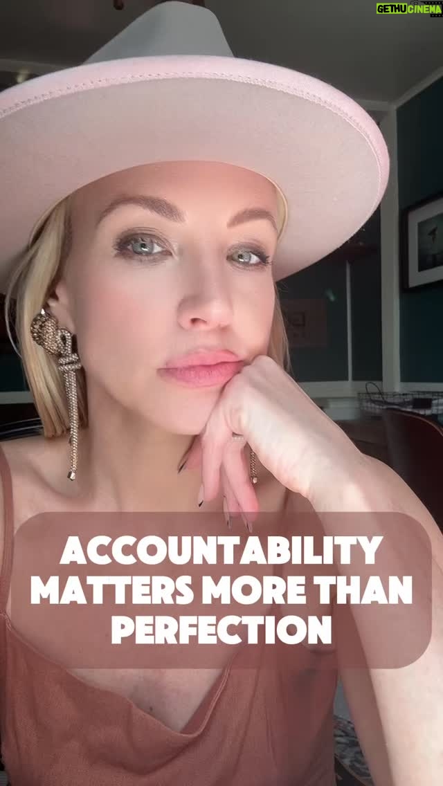 Brianne Davis - 10 Likes - We all mess up… but if you can’t own your actions, you can’t expect to repair the damage.

Accountability builds trust. Blaming someone else for reacting to your mistake? That’s not growth.

#accountability #healthyrelationships #growth #selfawareness #briannedavis