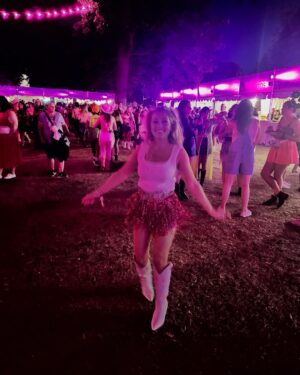 Britney Haynes Instagram - Good Luck, babe! ✨🩷👯‍♀️👯‍♀️