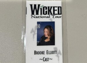 Brooke Elliott Instagram - In honor of Wicked: For Good’s release, I thought I would throw it back to when I did the 1st National Tour of Wicked in 2005. I’ll always be thankful for this show, for many reasons, but especially because it introduced me to 2 of my dearest friends for life @ktlove76 and @emilyrozek. The memories came flooding back with these pictures😂🩷@jamestabeek why don’t I have a picture of you and me in Wicked?! #PfanneeShenshen 
#wethoughtyouwerejumping  #reallychristine