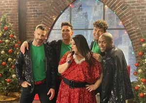 Brooke Elliott Instagram - As the Christmas season gets underway, I’m so excited for all the Christmas movies coming out this year! Cheers🥂to the fabulous time I had doing @lifetime’s A Country Christmas Harmony in 2022. Such a fun cast! And @sttlmeg and @autumnfederici, you two are smart and funny women and fantastic producers. Such beautiful writing and directing done by @garythewise and @alhirsch99. If you missed it, you can still check it out on Lifetime! Also available on various streamers. 
@marvistaent 
#annwalker 
#acountrychristmasharmony 
#🎄