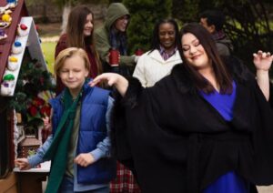 Brooke Elliott Instagram - As the Christmas season gets underway, I’m so excited for all the Christmas movies coming out this year! Cheers🥂to the fabulous time I had doing @lifetime’s A Country Christmas Harmony in 2022. Such a fun cast! And @sttlmeg and @autumnfederici, you two are smart and funny women and fantastic producers. Such beautiful writing and directing done by @garythewise and @alhirsch99. If you missed it, you can still check it out on Lifetime! Also available on various streamers. 
@marvistaent 
#annwalker 
#acountrychristmasharmony 
#🎄