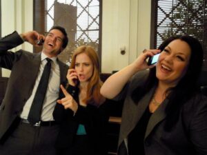 Brooke Elliott Instagram - #tbt #dropdeaddiva…give us some prop phones and downtime between takes and you’ve got a whole other show. Miss you @jaimeraynewman4real and @jaxhurst 💖
