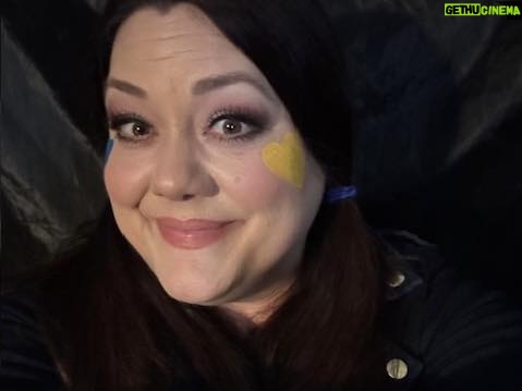 Brooke Elliott - 6K Likes - The Bulldog’s Tailgating episode was one of my favorites to shoot. We had so much fun. Don’t underestimate how hard you can laugh when you give 100% to all out barking.  Special shoutout to our immensely talented wardrobe department for making all of our Bulldog Swag🐾💙. They put meticulous detail into our show and we are so lucky to have them on Sweet Mags. @camerondalecostumes
@kristin_costumes 
#gobulldogs
#serenityspirit