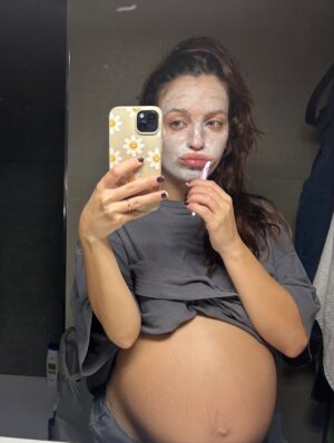 Bruna Quintas Instagram - Entre passeios em sítios bonitos, festas de Halloween e obras da casa, este bebé está quase a chegar.. 💖