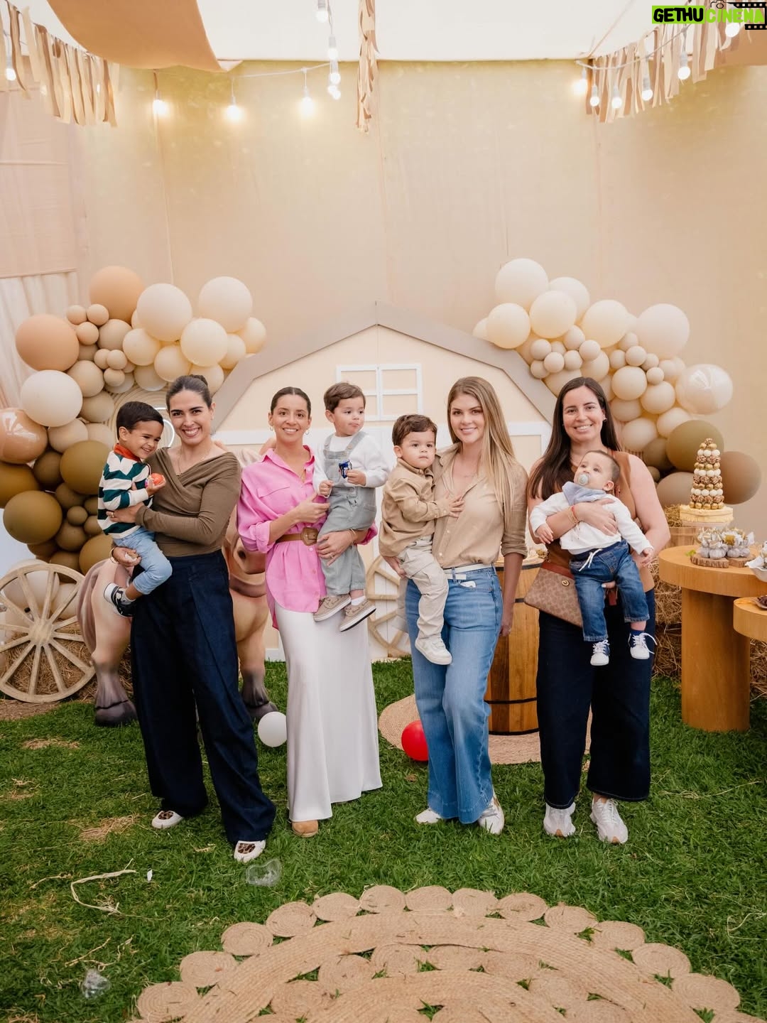 Brunella Horna - 43K Likes - 2 años de Alessio con sus amigos del nido y familia 🤍🫶🏼✨