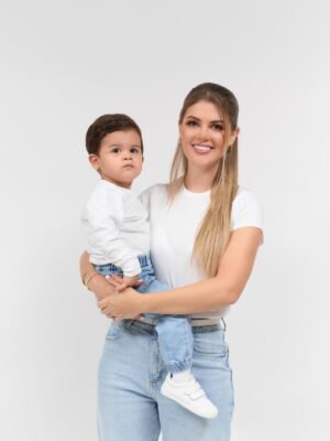 Brunella Horna Instagram - Feliz día mi niño, 2 años de amor infinito 🤍