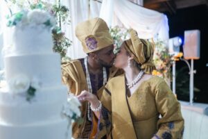 Bukky Wright Instagram - Thank you to everyone that made this a special and memorable day for me. Eyin na a ri ti yin se ooo 🙏🏻❤️

📸: @x.joshuafernandez