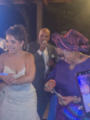 Bukky Wright Instagram - My heart is filled with Joy ā¤ļøā¤ļøā¤ļøā¤ļø Thank you #EniolaandSara #Happymarriedlife