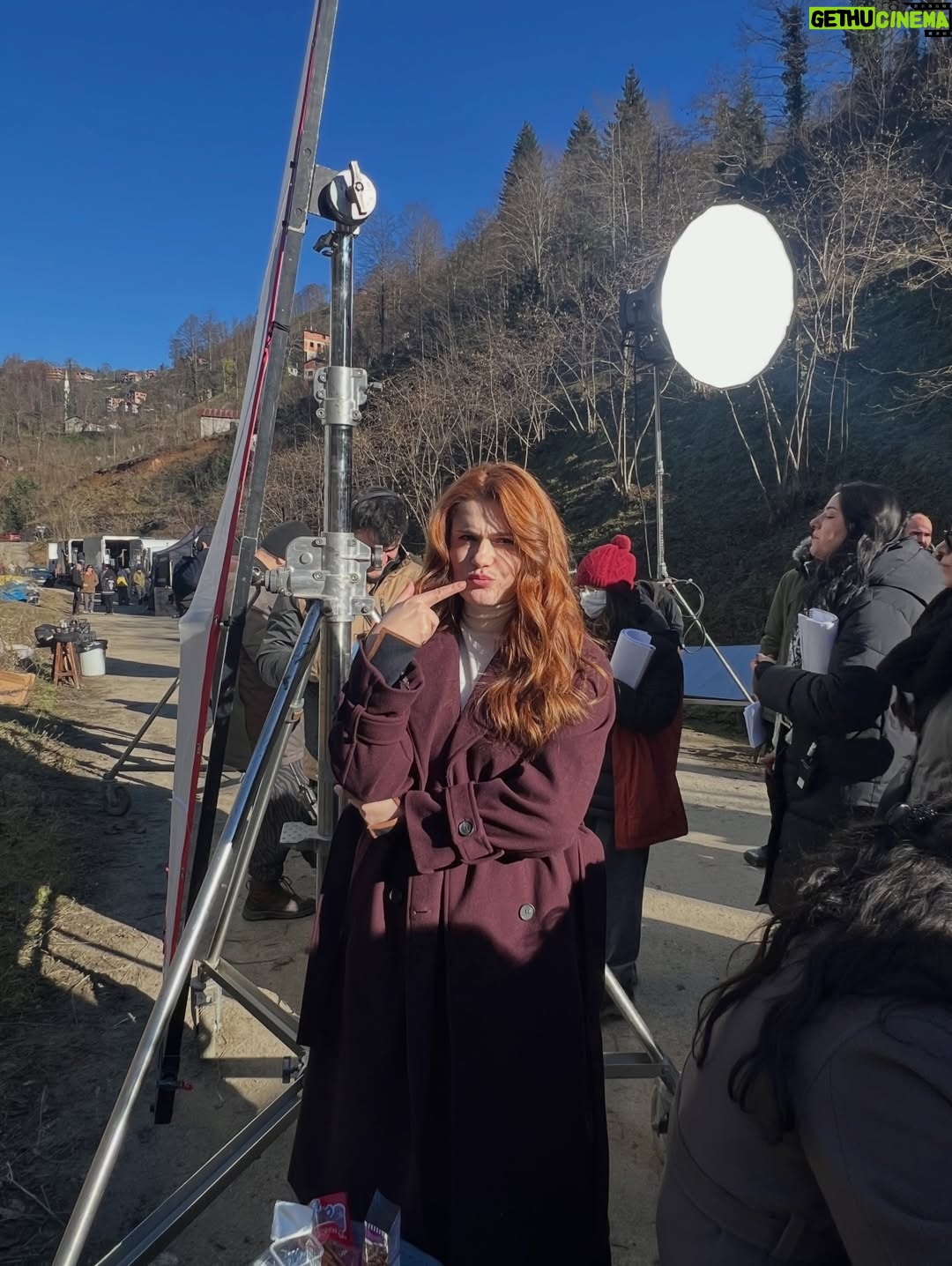Burcu Cavrar - 160.5K Likes - 🫂Bizimkiler