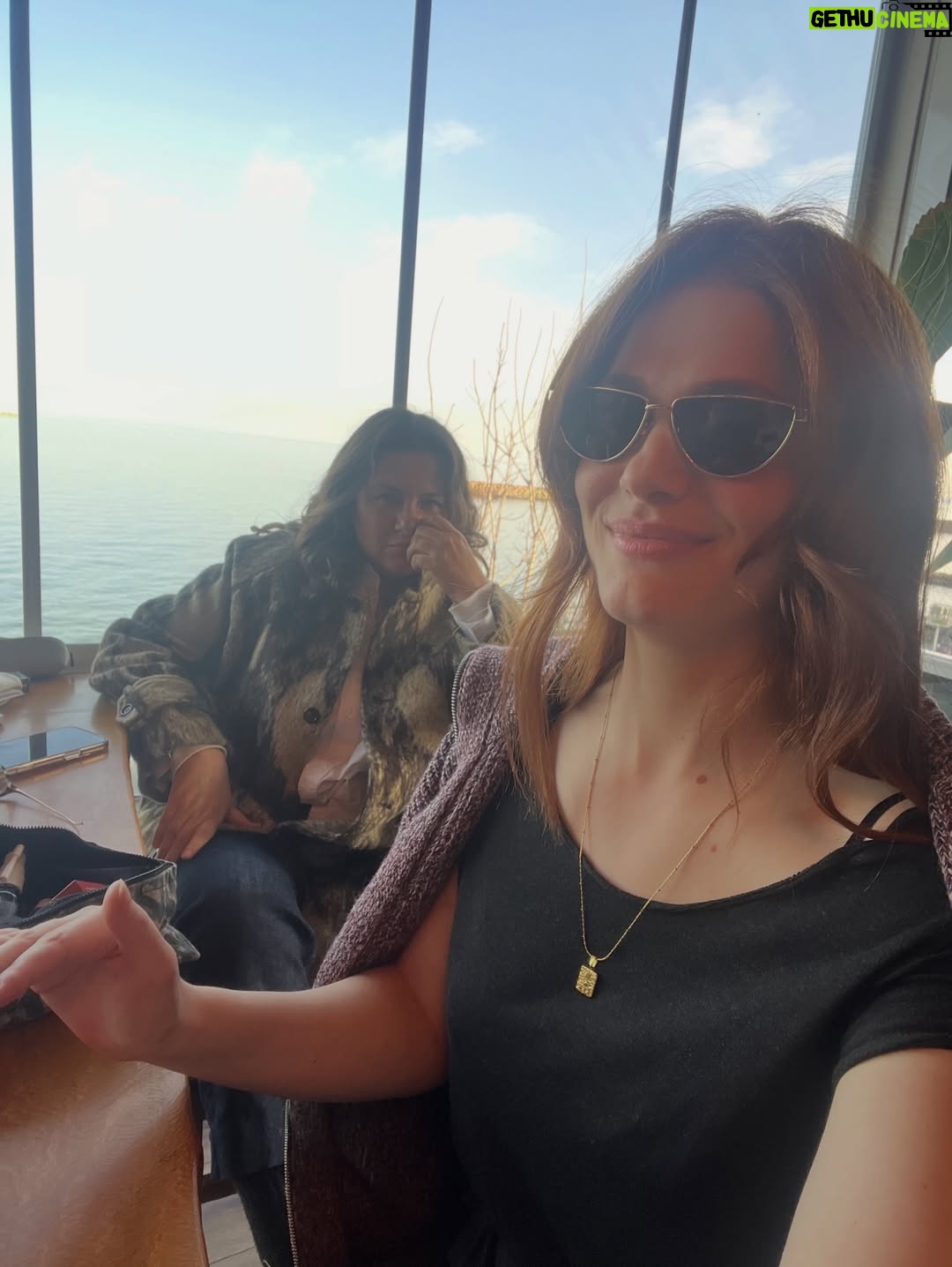 Burcu Cavrar - 160.5K Likes - 🫂Bizimkiler