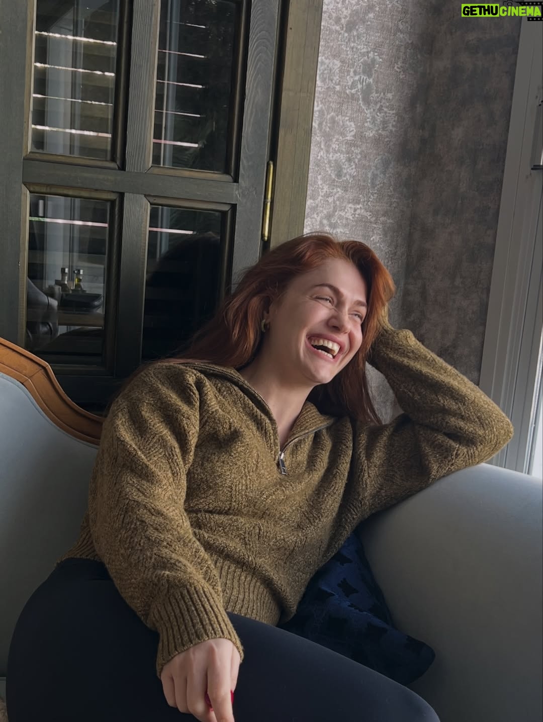 Burcu Cavrar - 146K Likes - Bizim dump sevdası😝