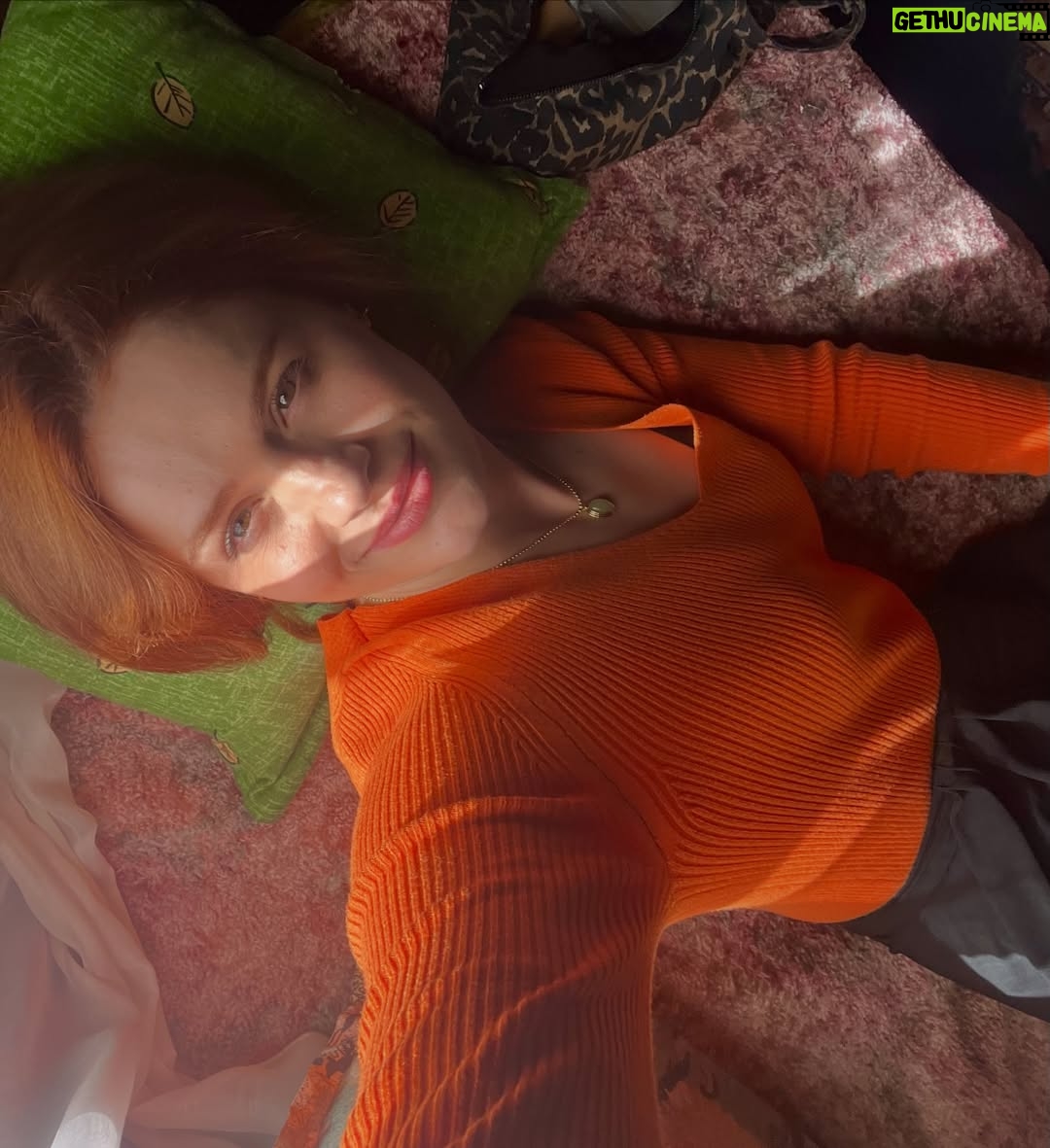 Burcu Cavrar - 139.6K Likes - 🧡