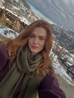 Burcu Cavrar Instagram - Hüco🖤