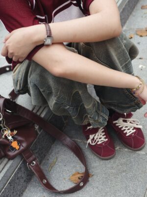 Callista Arum Instagram - red-ish