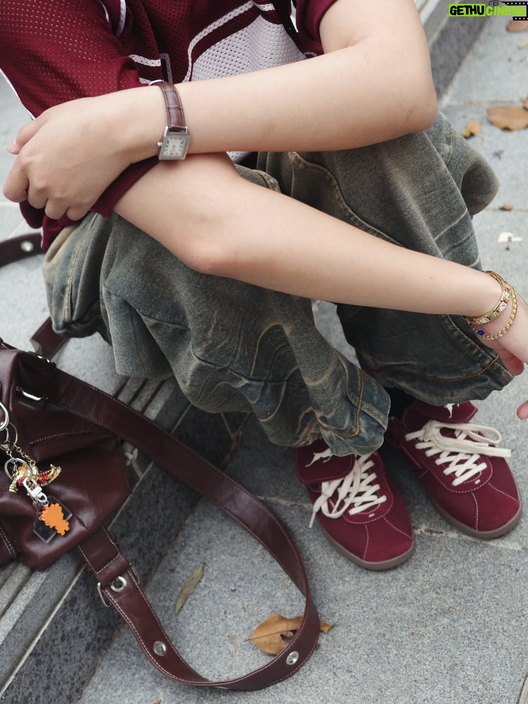 Callista Arum - 696.8K Likes - red-ish