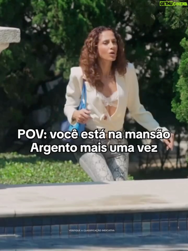 Camila Pitanga - 75.4K Likes - A Lola pode até ser terrível, mas eu só tenho amores por essa recepção incrível que vocês deram ao nosso Especial! E agora é OFICIAL meus amores a segunda temporada vem aí!!🥰

Nada se faz sozinha, e ver o reconhecimento do nosso trabalho e desse elenco maravilhoso nas redes é o maior presente. Preparei esse carrossel para mostrar um pouquinho da nossa família nos bastidores, o Lorde roubando a cena (como sempre! 🐾) e a alegria que foi construir esse projeto. Obrigada por estarem juntinhos com a gente nessa jornada! 💖