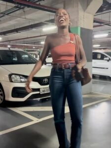 Actress Camila Pitanga HD Photos and Wallpapers January 2026