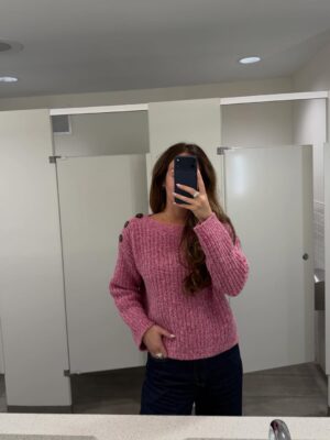 Camille Dufresne Instagram - Les outfits que j’ai mis au travail dernièrement ☀️ vos prefs ? 😍