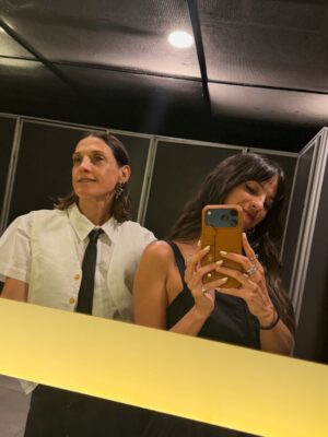 Candelaria Molfese Instagram - Una noche soñada con los míos! Que lindo cumplir 35 años rodeada de tanto amor! Gracias x todos los saludos ! Y por este lindo festejo! Feliz domingoooo ❤️🫶🏻😍