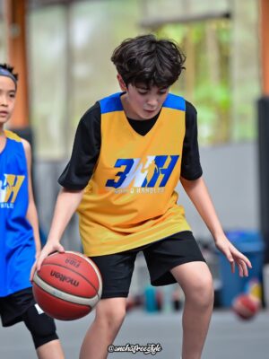 Carissa Putri Instagram - 3 World Handles basketball 🏀🏀🏀
@quenzino1809