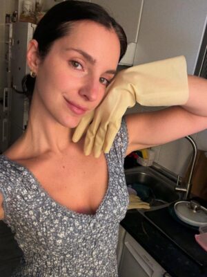 Carla Baratta Instagram - De vuelta a mi hogar. Mi dulce hogar.