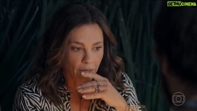Carla Marins - 9.8K Likes - Dr José Maria abre o jogo com sua mãe, Xênica, sobre os boatos dos remédios falsificados. #trêsgraças