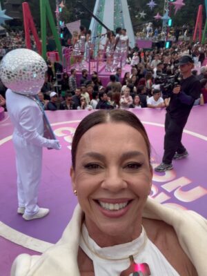 Carla Marins Instagram - Caldeirão do Mion de Ano Novo! Foi muuuito divertido! Amei estar com vocês!
