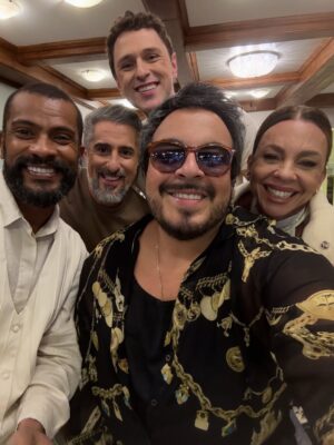 Carla Marins Instagram - Caldeirão do Mion de Ano Novo! Foi muuuito divertido! Amei estar com vocês!