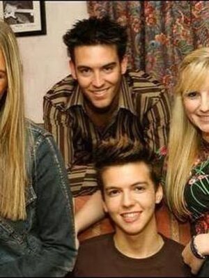 Carley Stenson Instagram - Happy 30th birthday my wonderful @hollyoaksofficial #hollyoaks

I joined when you were 5 wow!! 

My life changed for the better in every way because of you x the friends I’ve made the life I lead..my husband! Haha

You will always be my second home x I love you all lots x